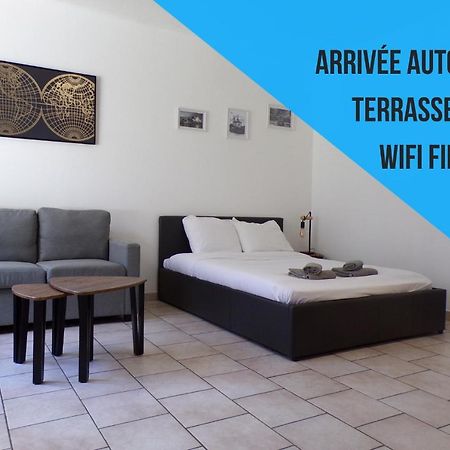 Studio Paul - Terrasse - Parking Gratuit - Need And Co Apartment Блоа Екстериор снимка